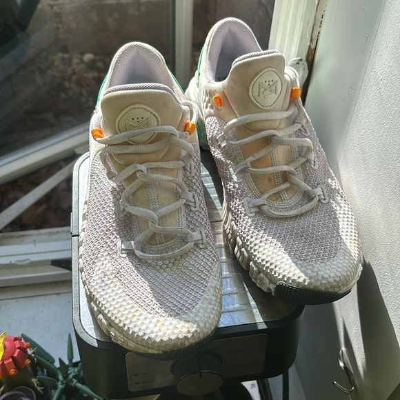 NIKE METCON SHOES - Picture 2 of 5